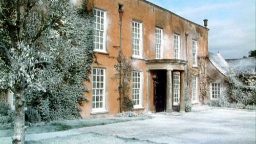 Longbourn in the snow