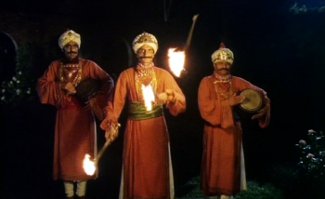 The three indian jugglers